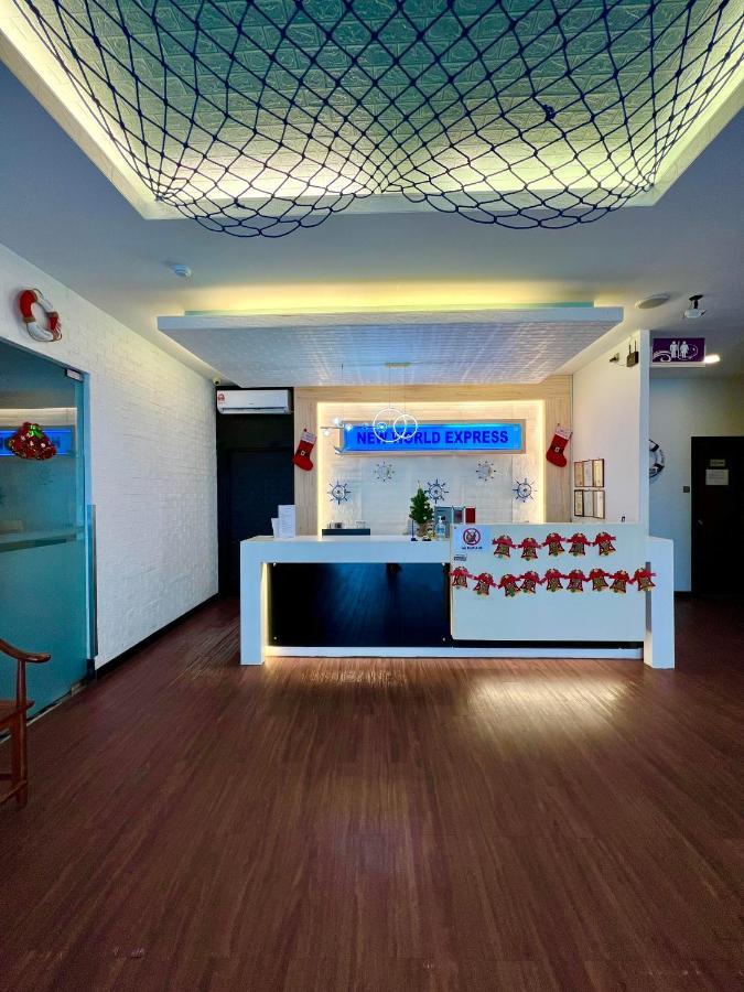 בינטולו New World Express Motel מראה חיצוני תמונה